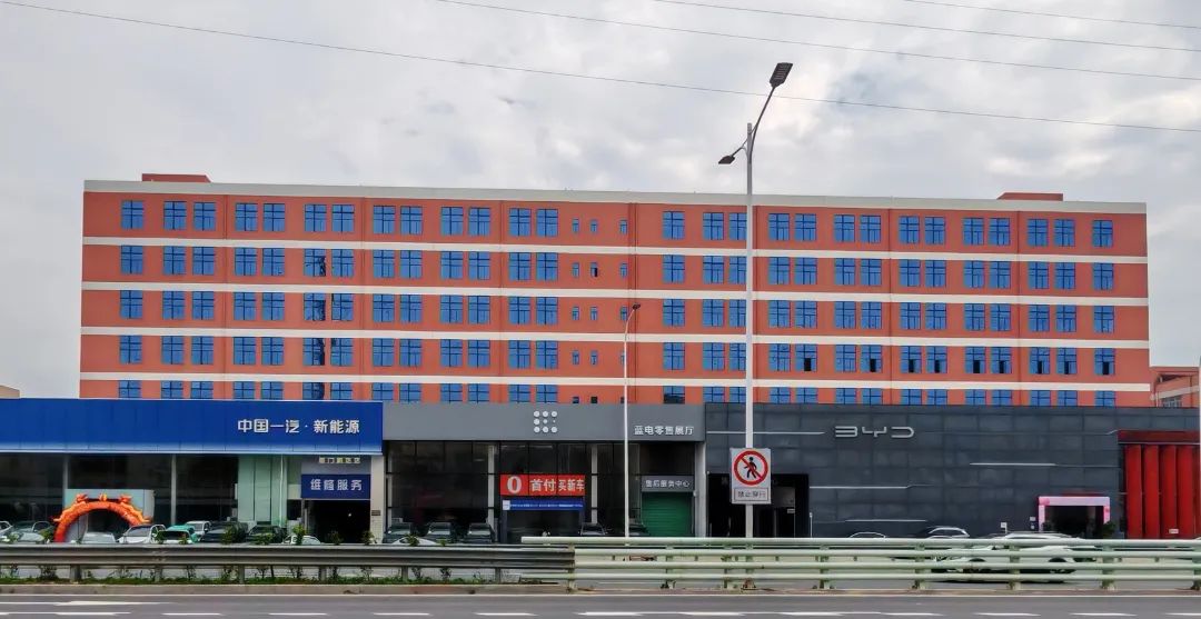 1748393241339817.jpg 4.jpg